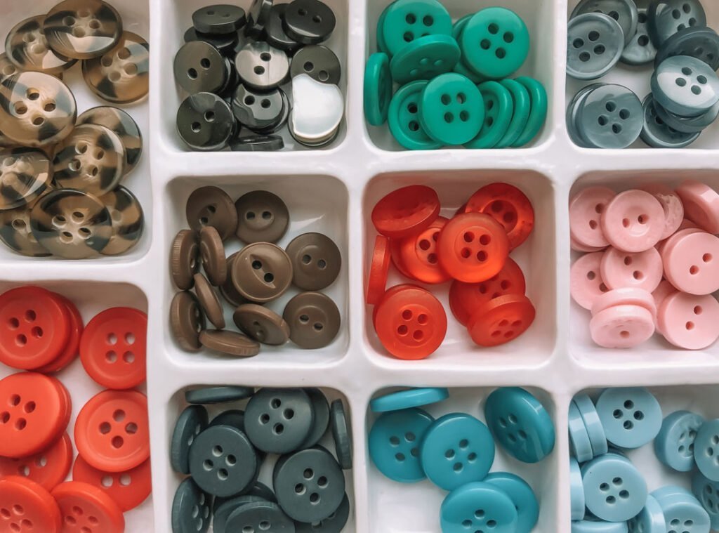 Read more about the article WHY BUTTON PRICES VARY AMONG BUTTON MANUFACTURERS IN INDIA