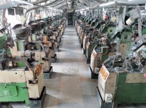 Read more about the article THE ROLE OF MODERN MACHINERY IN THE GROWTH OF BUTTON MANUFACTURERS IN INDIA